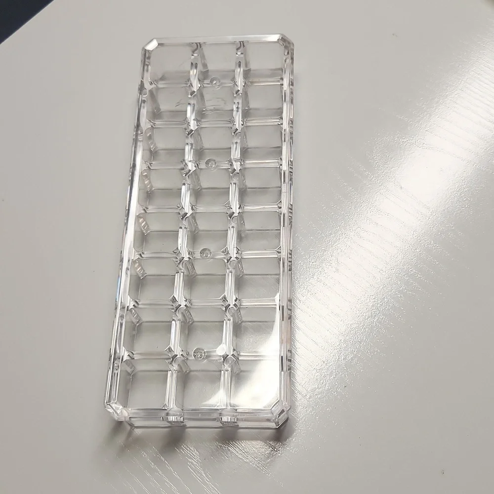 Acrylic 24 slot lipstick holder
